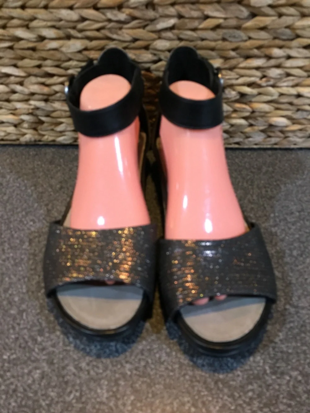 Earth Black Textured Open-Toe Ankle Strap Sandals